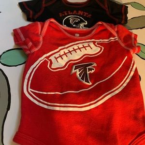 Atlanta Falcons onesies Sz 3-6 months